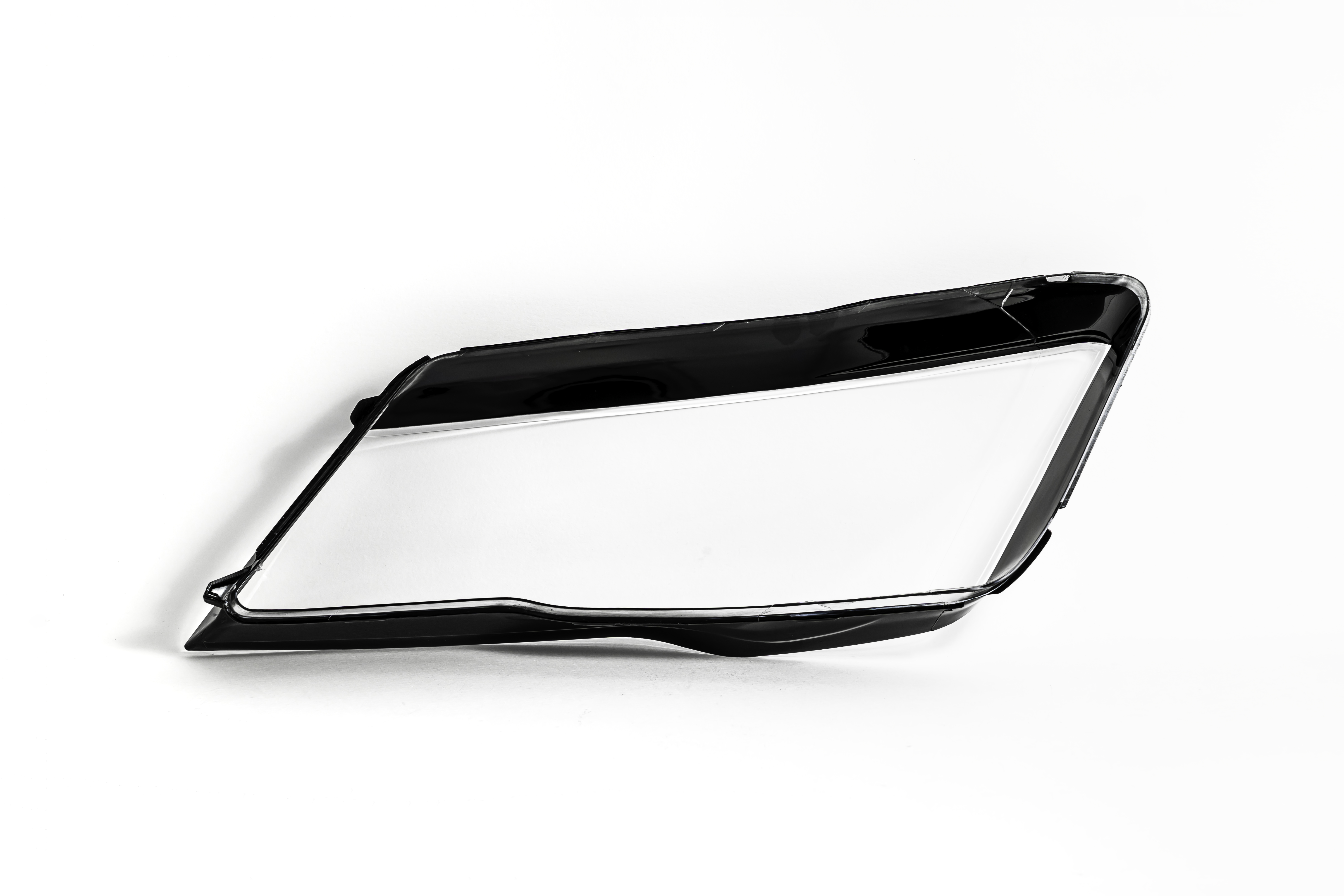 Audi A7 2010–2014 Dešinės Pusės Žibinto Stiklas - Image 1